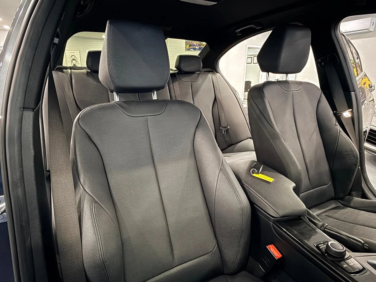 Used 2018 BMW 330i Sedan RWD image 20