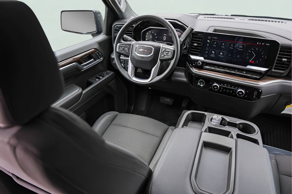 Used 2024 GMC Sierra 1500 Elevation AWD/4WD image 29
