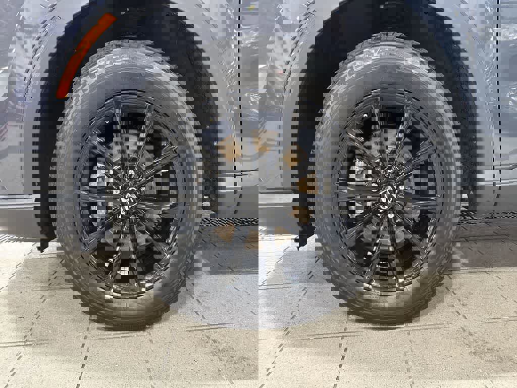 Used 2025 Honda CR-V Sport-L image 10