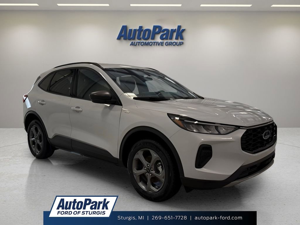 New 2026 Ford Escape ST-Line w/ Tech Pack #1 AWD/4WD image 1