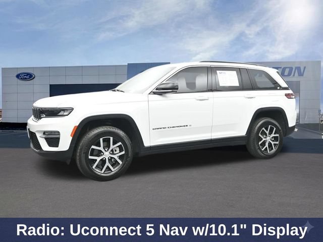 Used 2024 Jeep Grand Cherokee Limited w/ Trailer Tow Package AWD/4WD image 7