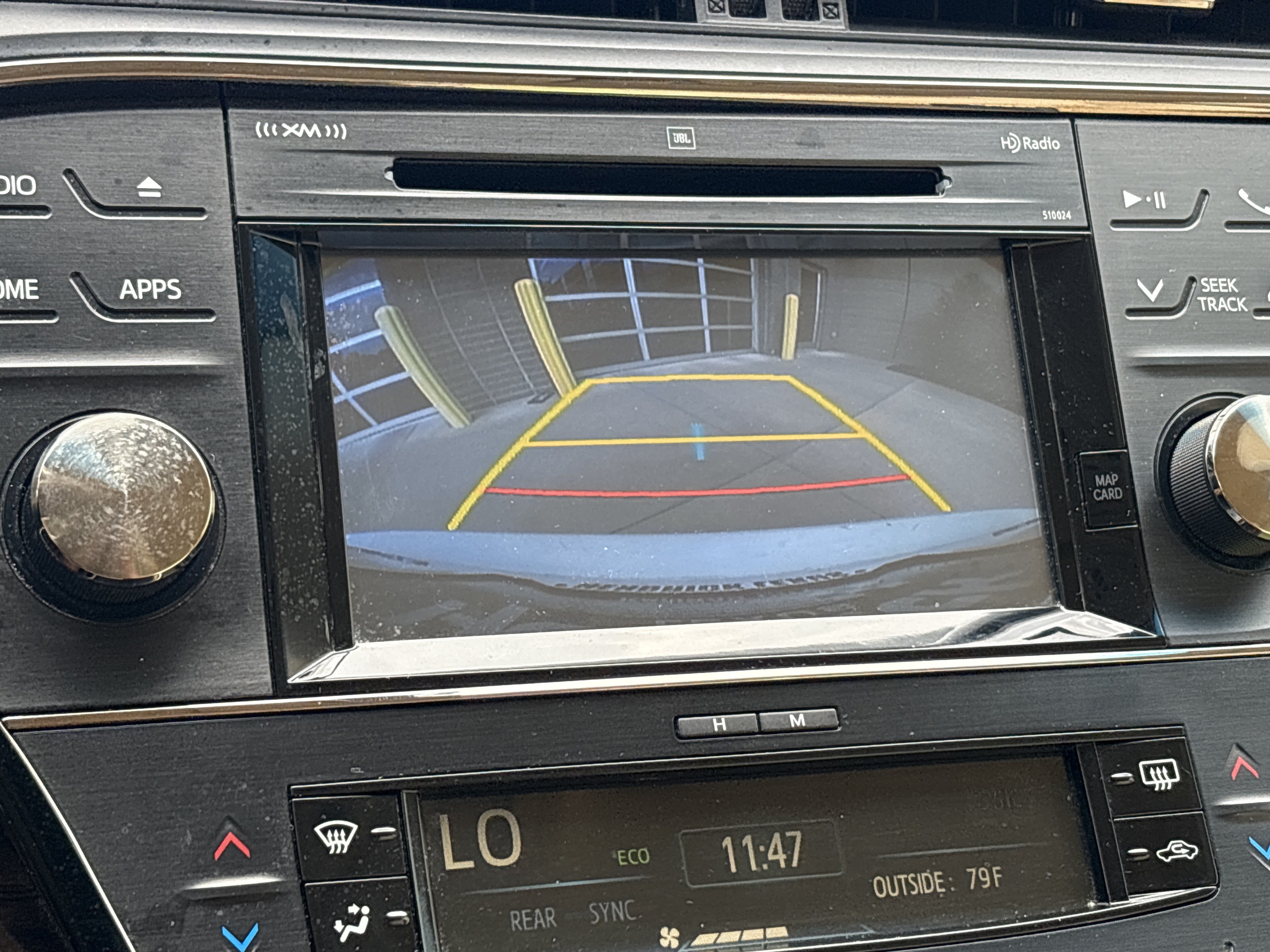 Used 2015 Toyota Avalon Limited FWD image 25