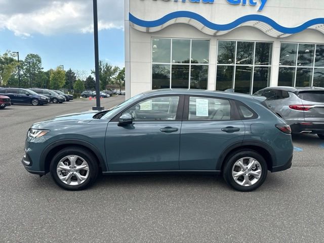 Used 2023 Honda HR-V LX image 5