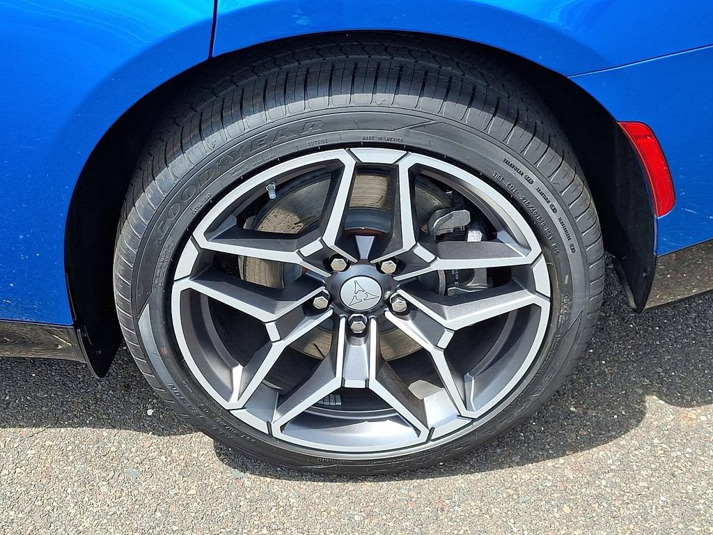 New 2026 Dodge Charger R/T w/ Performance Handling Group AWD/4WD image 6