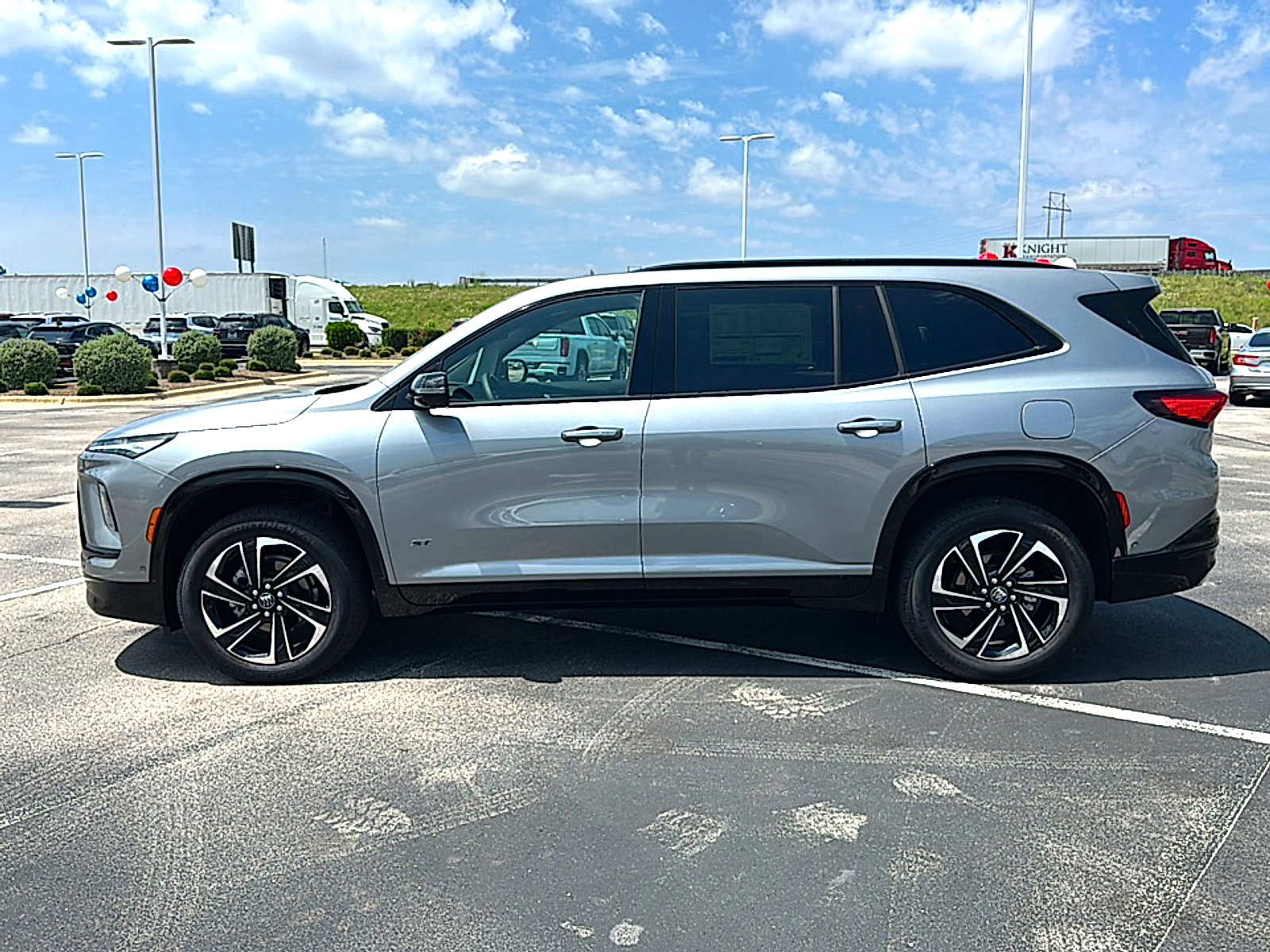 New 2026 Buick Enclave Sport Touring w/ Super Cruise Package FWD image 5