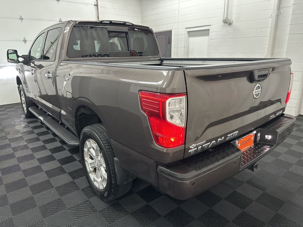 Used 2016 Nissan Titan SL AWD/4WD image 7