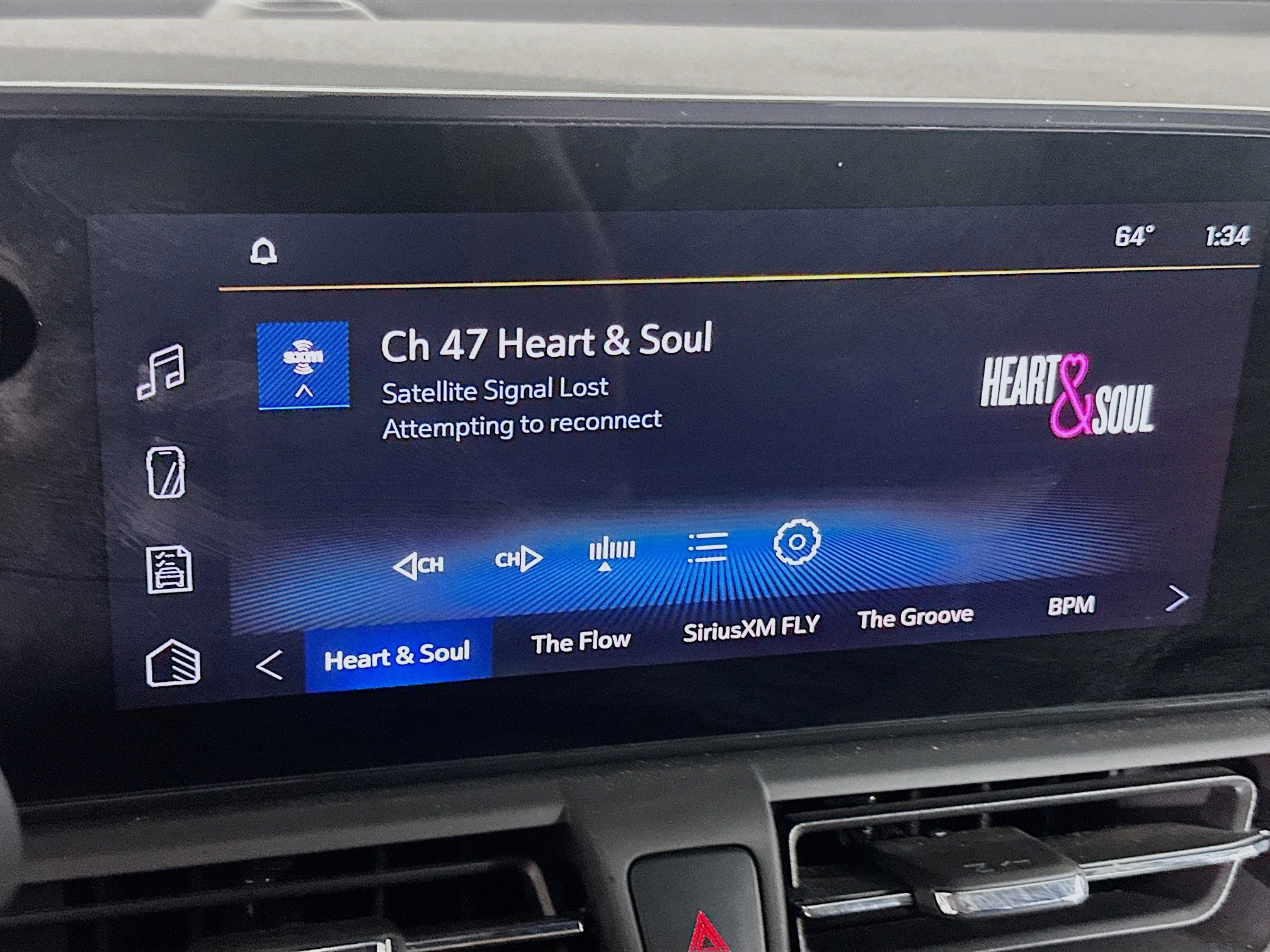 Used 2024 Chevrolet TrailBlazer LS image 21