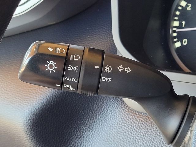 Used 2022 Toyota Tundra SR5 w/ Convenience Package image 32