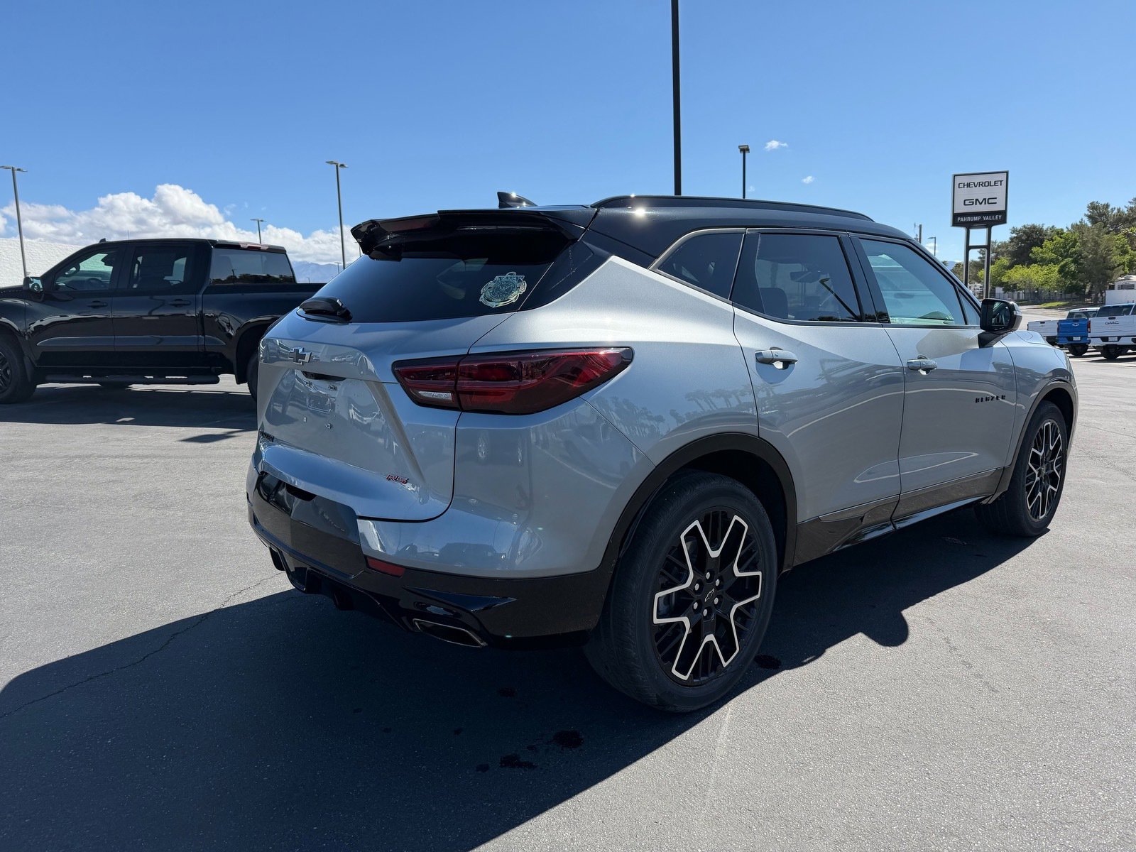 Used 2023 Chevrolet Blazer RS w/ Driver Confidence II Package image 3