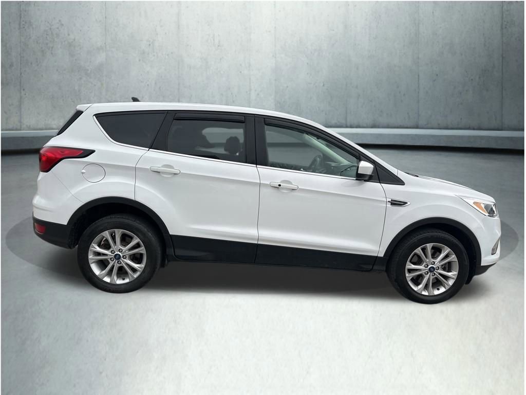Used 2019 Ford Escape SE image 6
