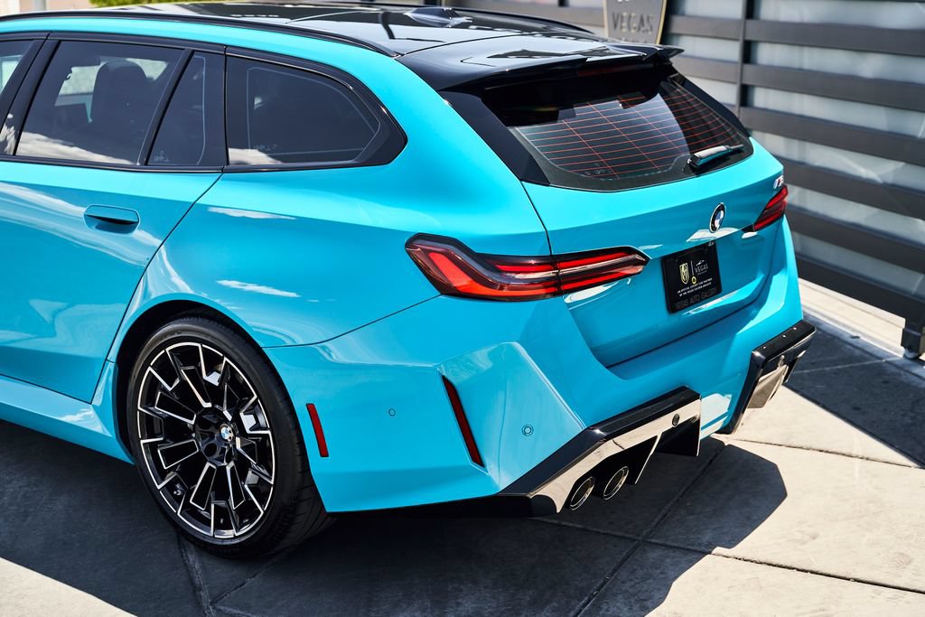 Used 2026 BMW M5 Touring w/ M Driver's Package AWD/4WD image 9