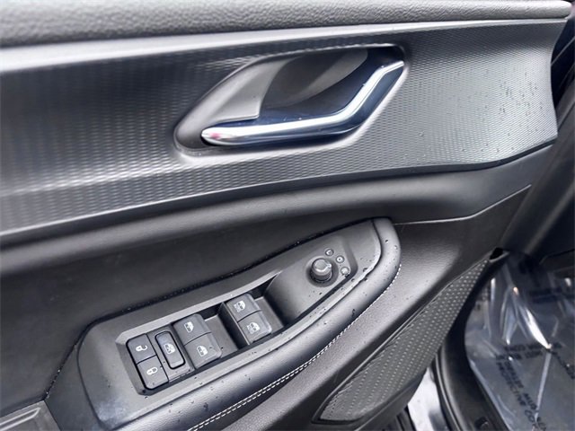 Used 2024 Jeep Grand Cherokee Altitude image 14