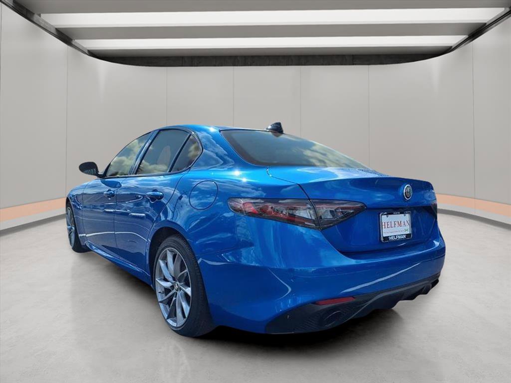 New 2025 Alfa Romeo Giulia image 5