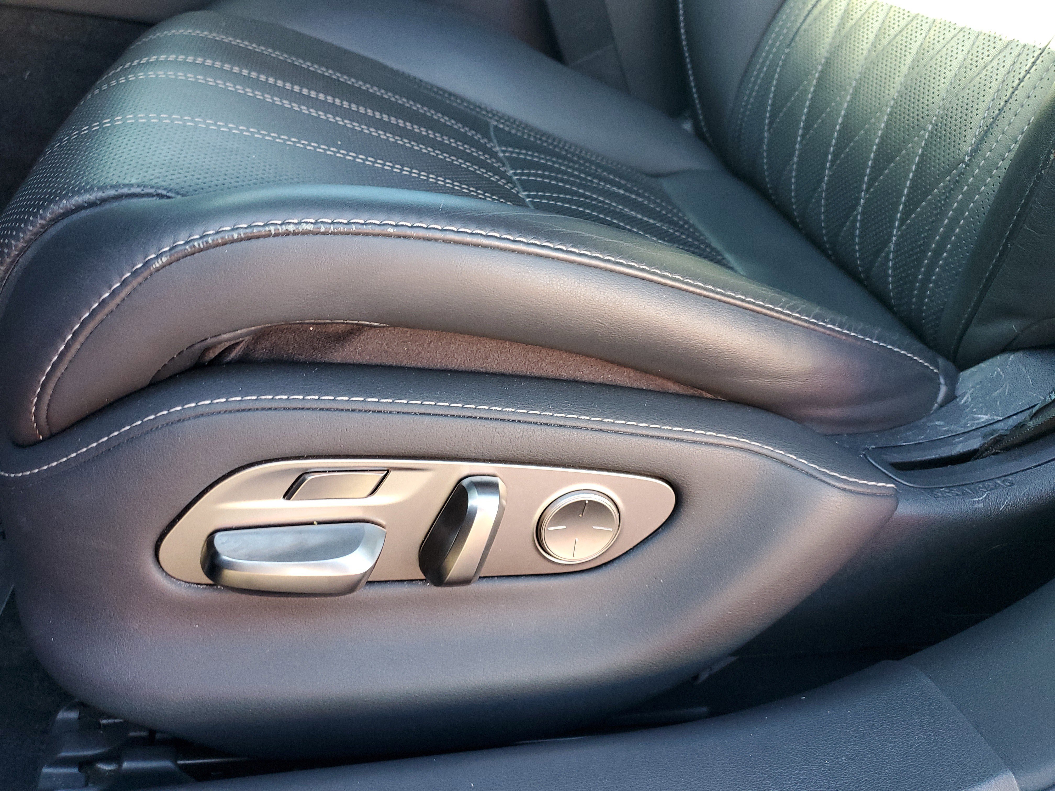 Used 2020 Lexus LS 500 image 19