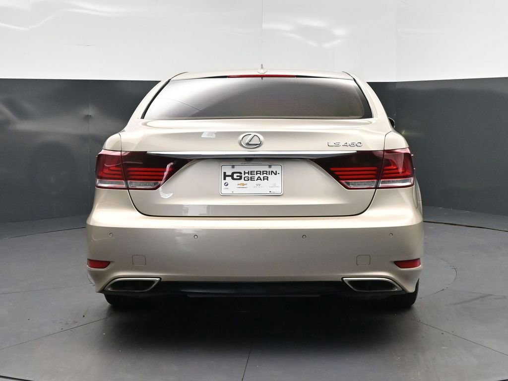 Used 2016 Lexus LS 460 w/ Comfort Package RWD image 6