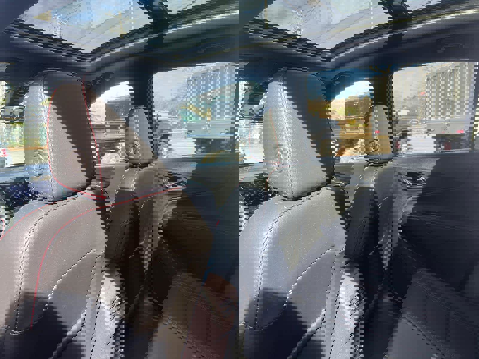 Certified 2024 Chevrolet Equinox RS image 32