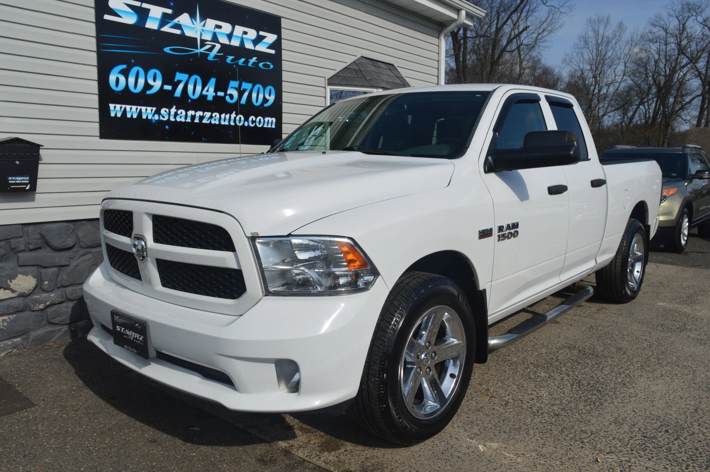 Used 2014 RAM 1500 Express image 1
