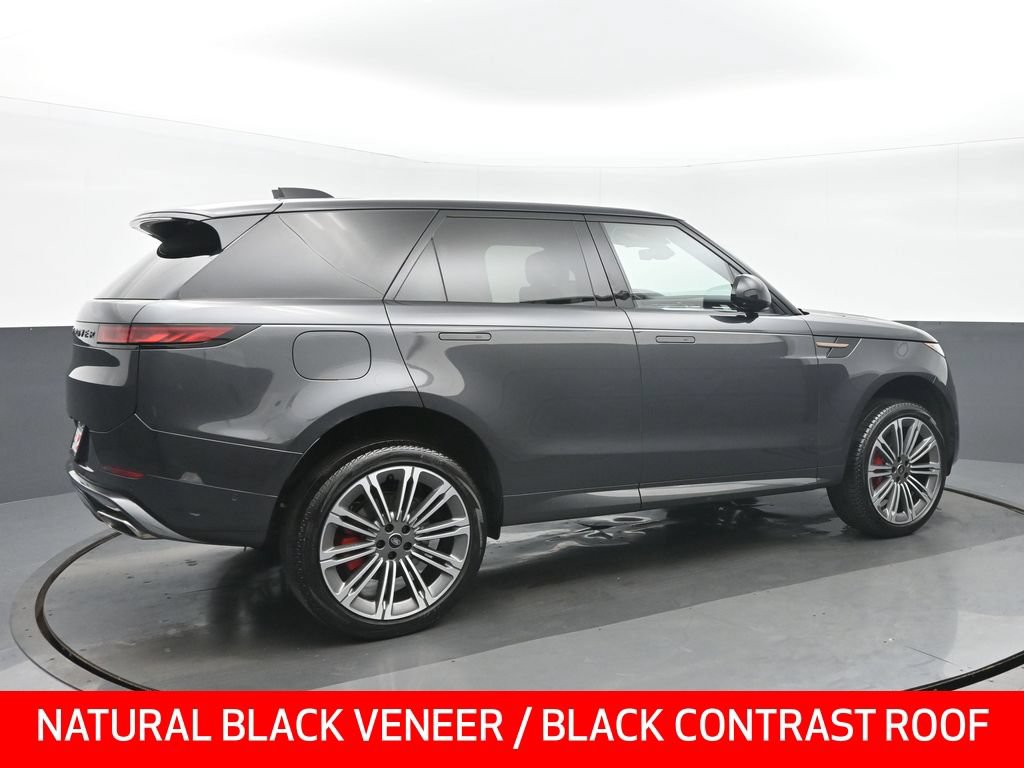 Used 2024 Land Rover Range Rover Sport Dynamic SE AWD/4WD image 3