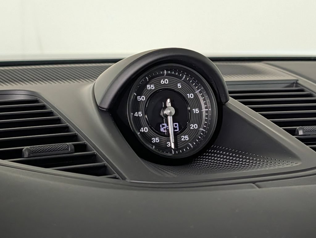 New 2026 Porsche Panamera 4 AWD/4WD image 32
