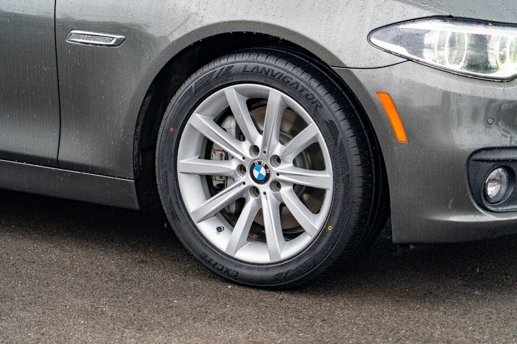 Used 2015 BMW 535i Sedan RWD image 7
