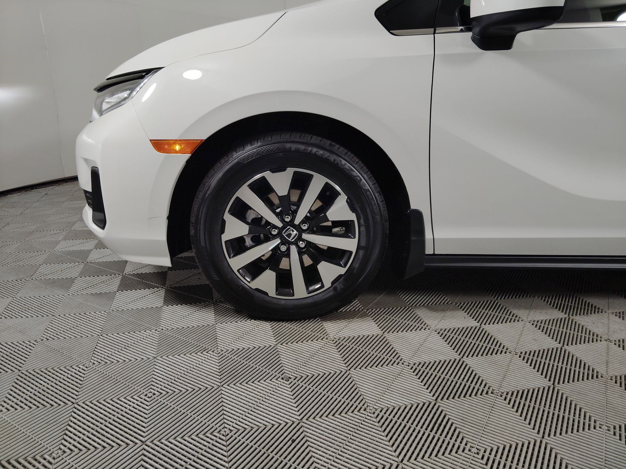 New 2026 Honda Odyssey EX-L image 29