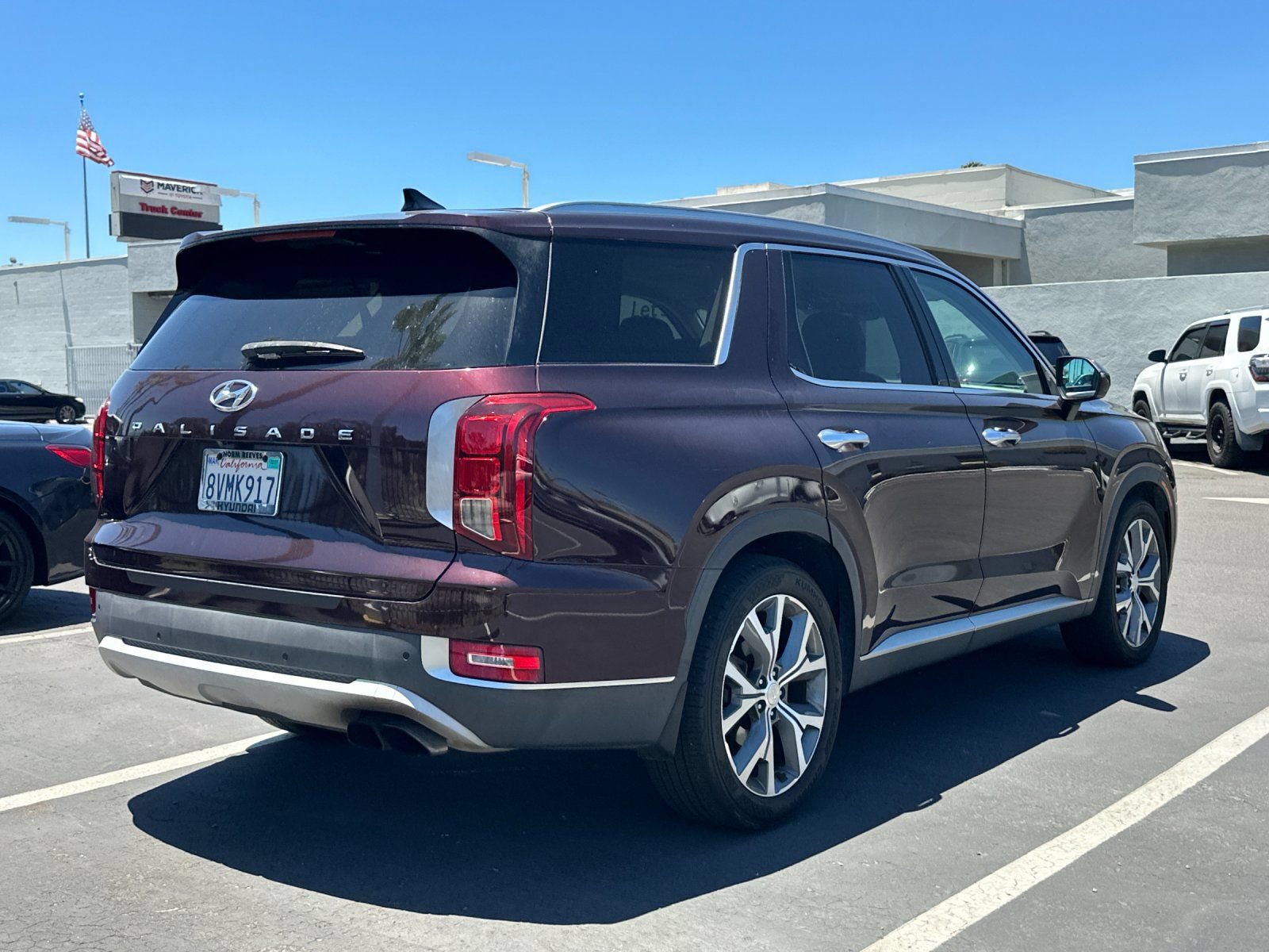 Used 2021 Hyundai Palisade SEL FWD image 2