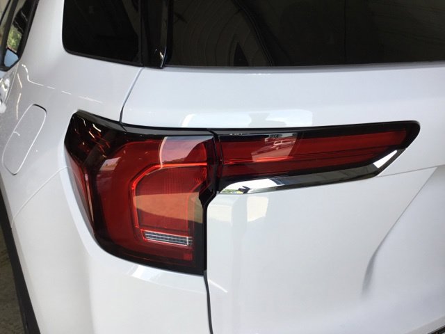 New 2027 GMC Terrain Elevation w/ Elevation Premium Package AWD/4WD image 15