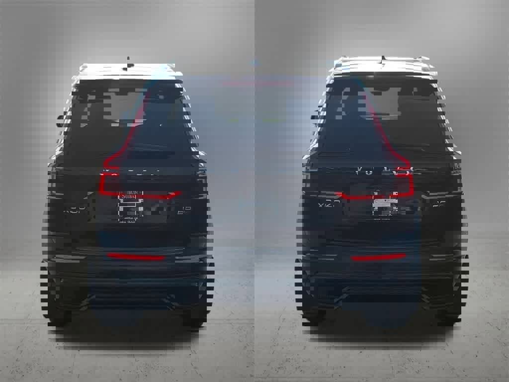 Used 2026 Volvo XC60 B5 Plus w/ Protection Package Premier image 5