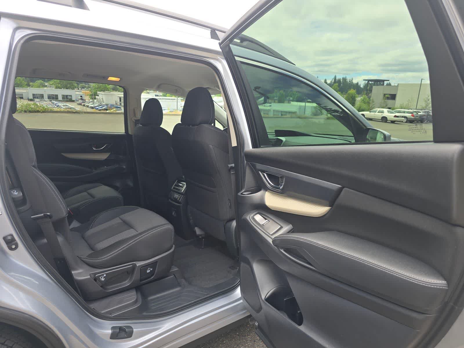Certified 2022 Subaru Ascent Premium w/ Convenience Package AWD/4WD image 28