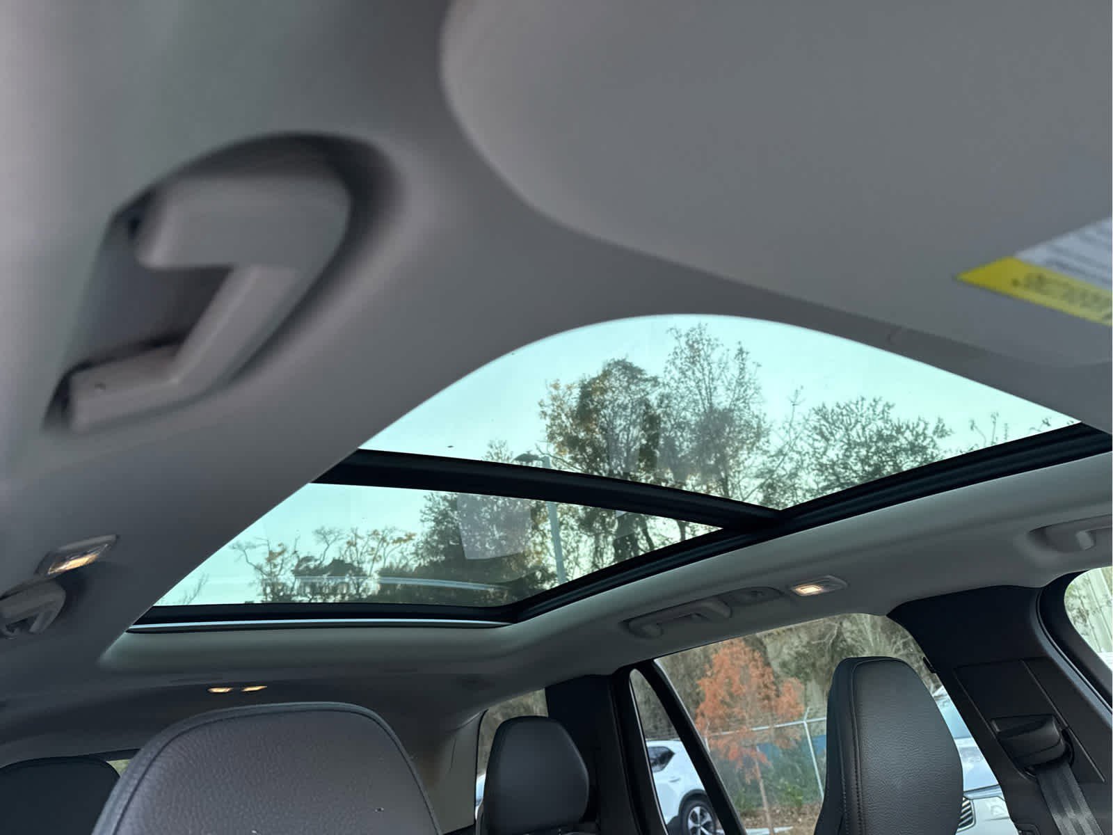 Certified 2023 Volvo XC90 B6 Plus w/ Protection Package Premier image 24