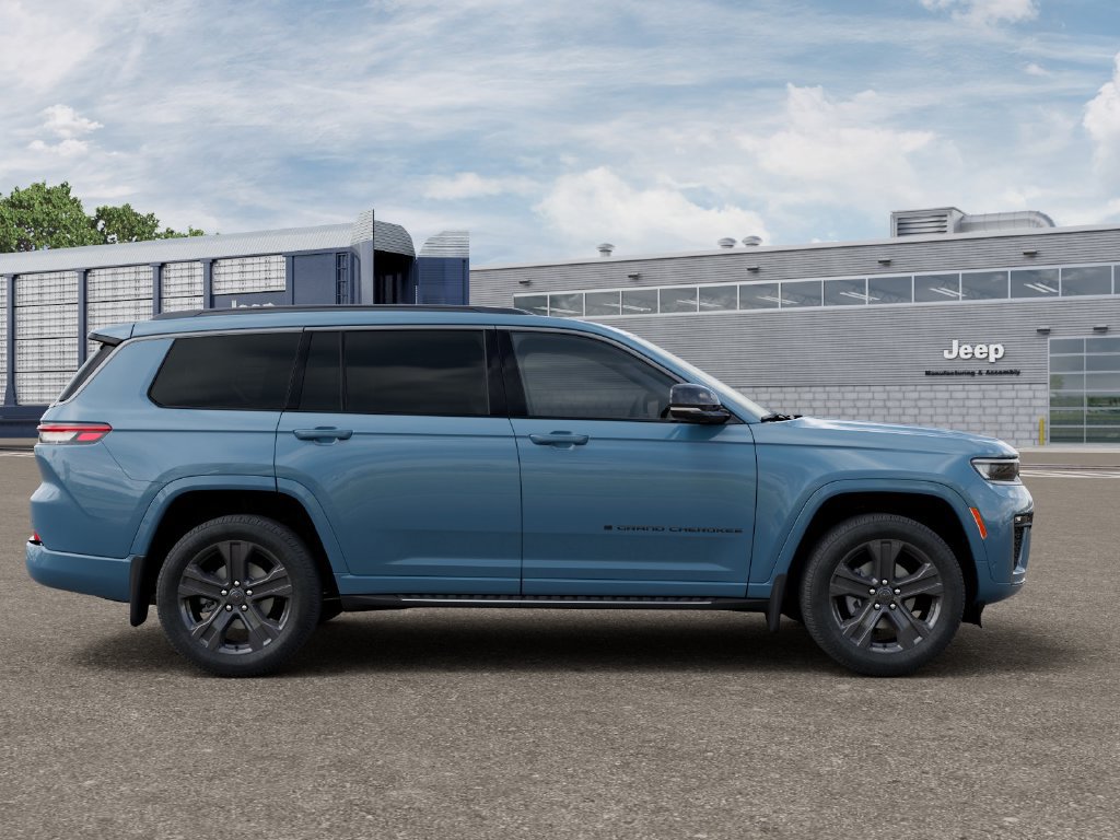 New 2027 Jeep Grand Cherokee L Limited AWD/4WD image 21