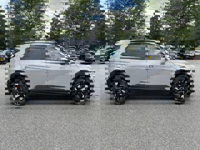 New 2025 Hyundai Ioniq 5 SEL image 31