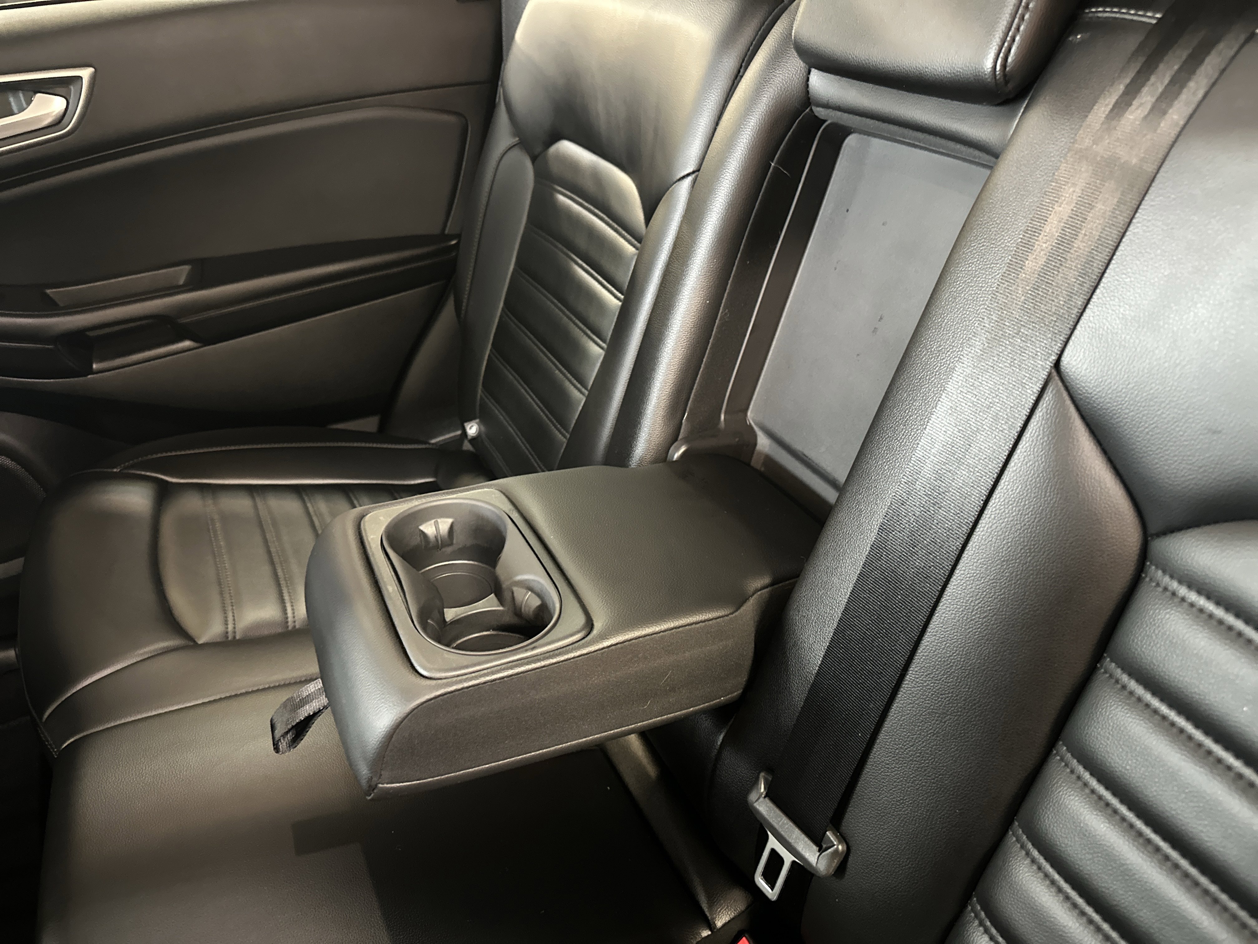 Used 2023 Ford Edge SEL w/ Convenience Package image 26