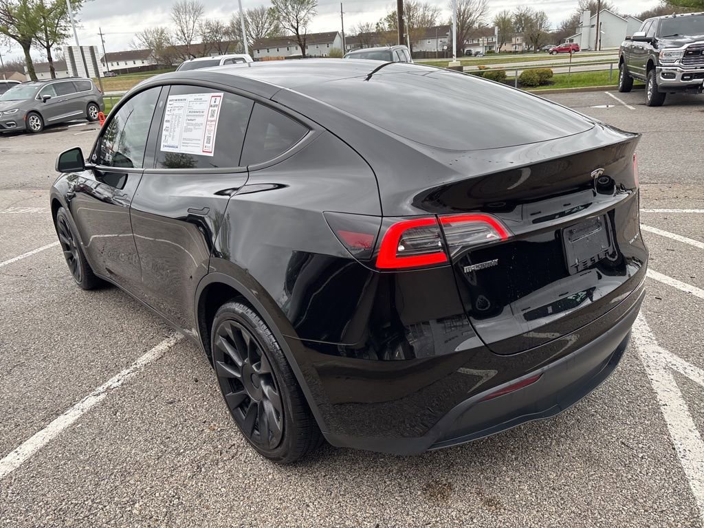 Used 2023 Tesla Model Y Long Range image 19