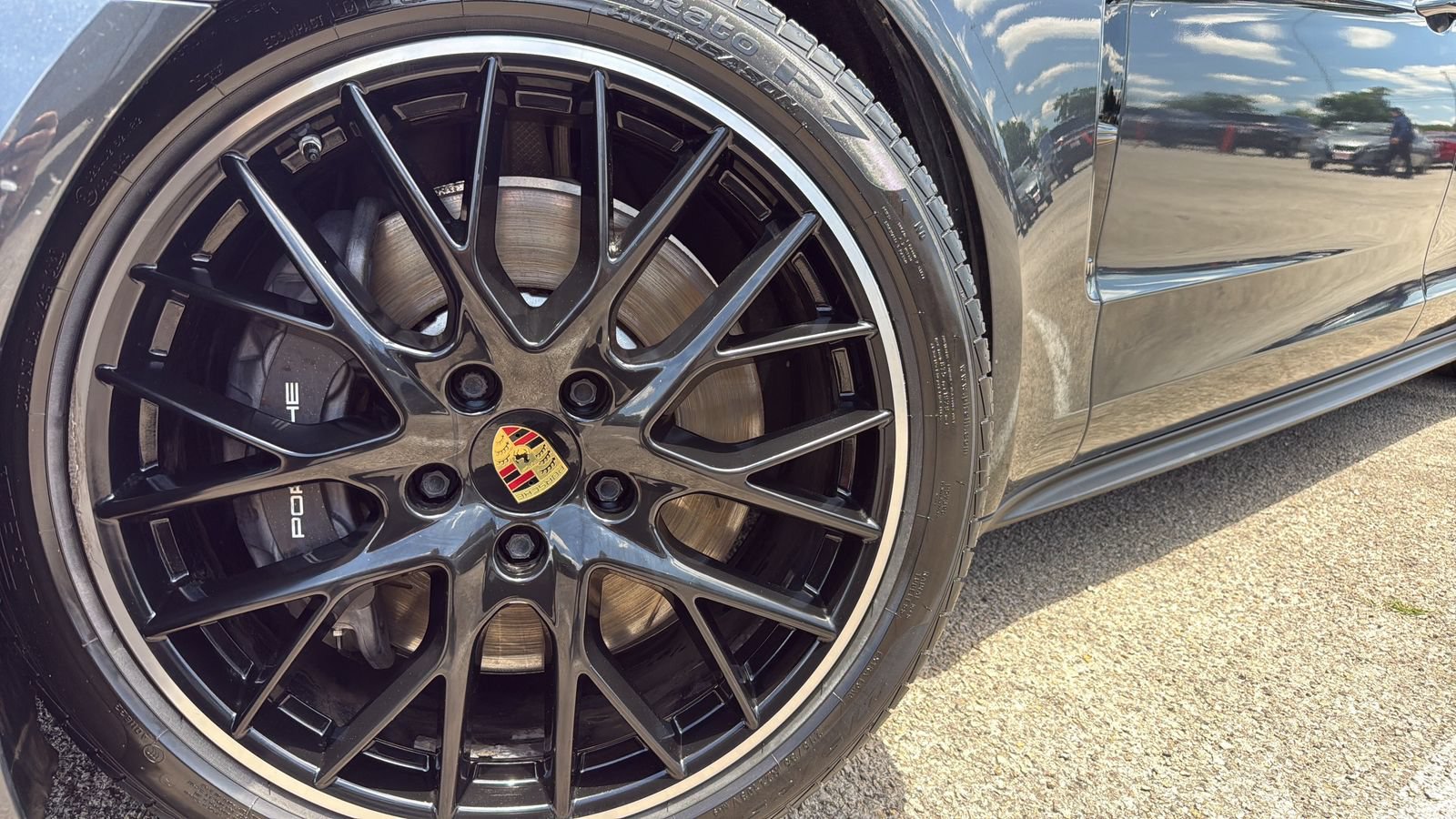 Used 2019 Porsche Panamera 4 AWD/4WD image 28
