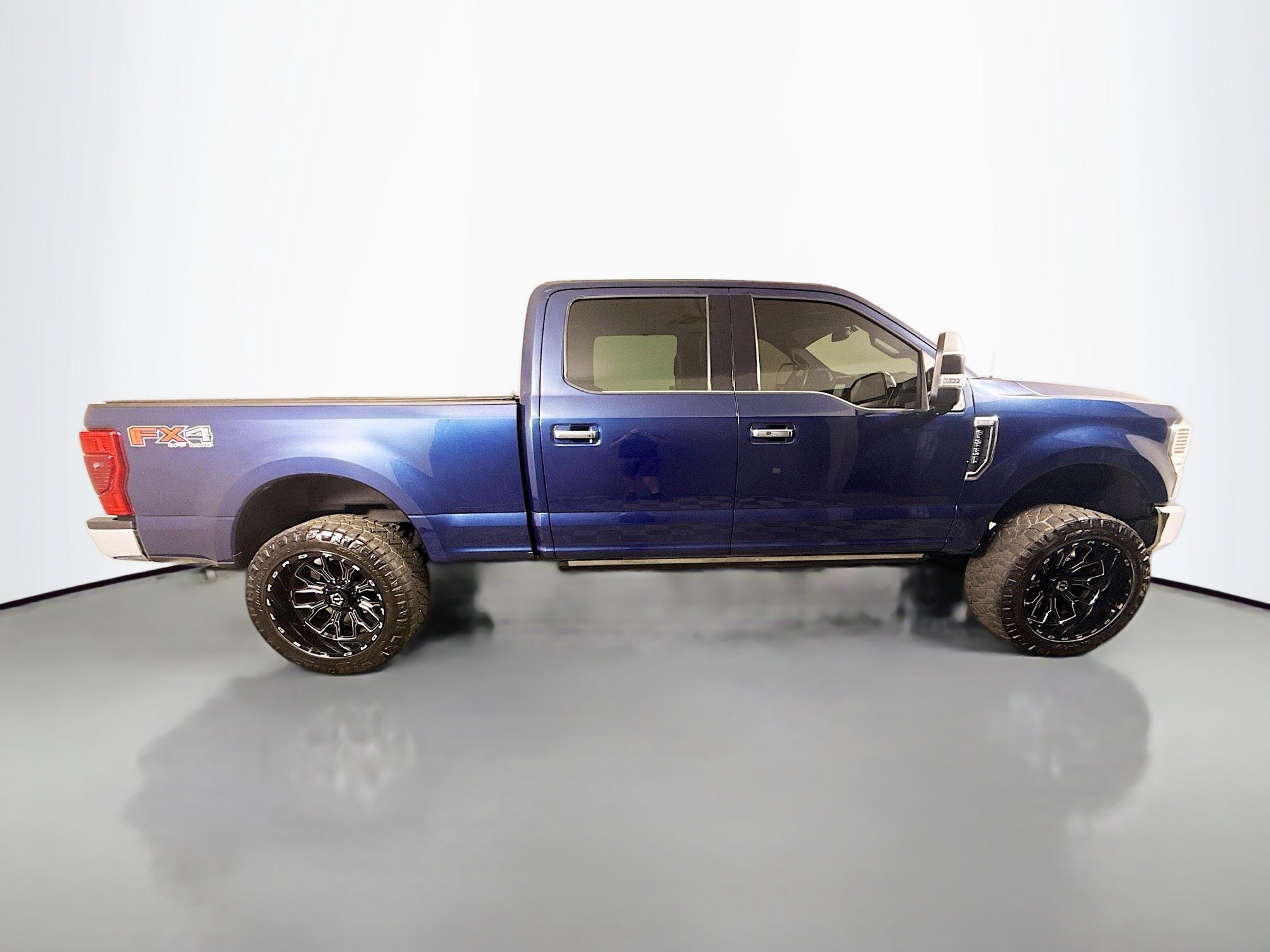 Used 2020 Ford F250 King Ranch w/ King Ranch Ultimate Package AWD/4WD image 11
