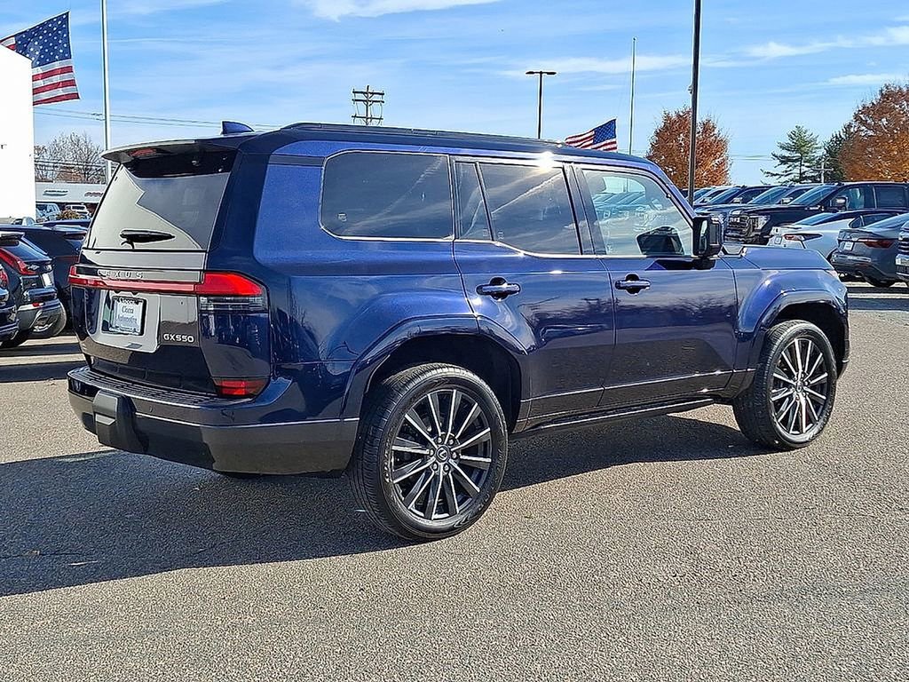 Used 2024 Lexus GX 550 AWD/4WD image 9