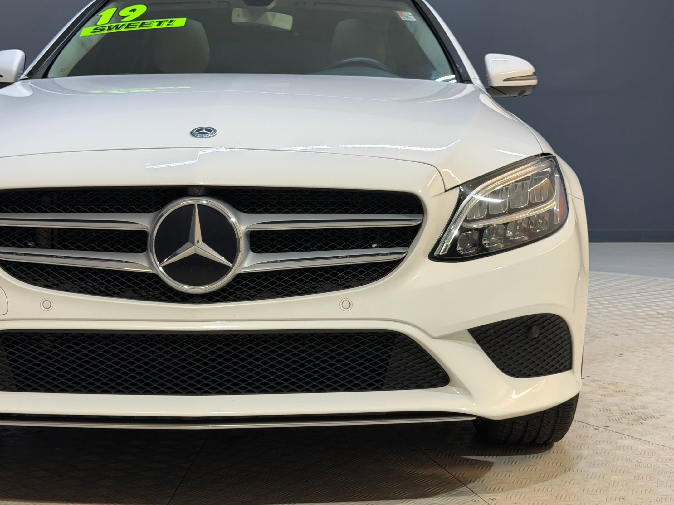 Used 2019 Mercedes-Benz C 300 4MATIC Sedan image 21
