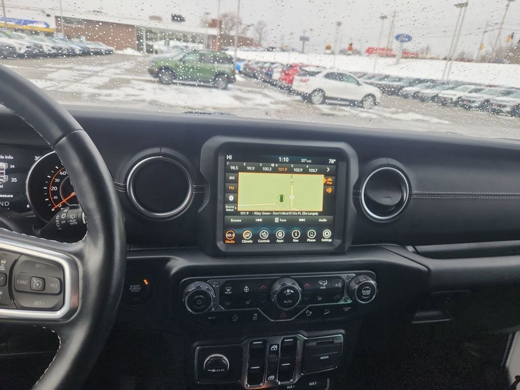 Used 2021 Jeep Wrangler Unlimited Sahara image 16