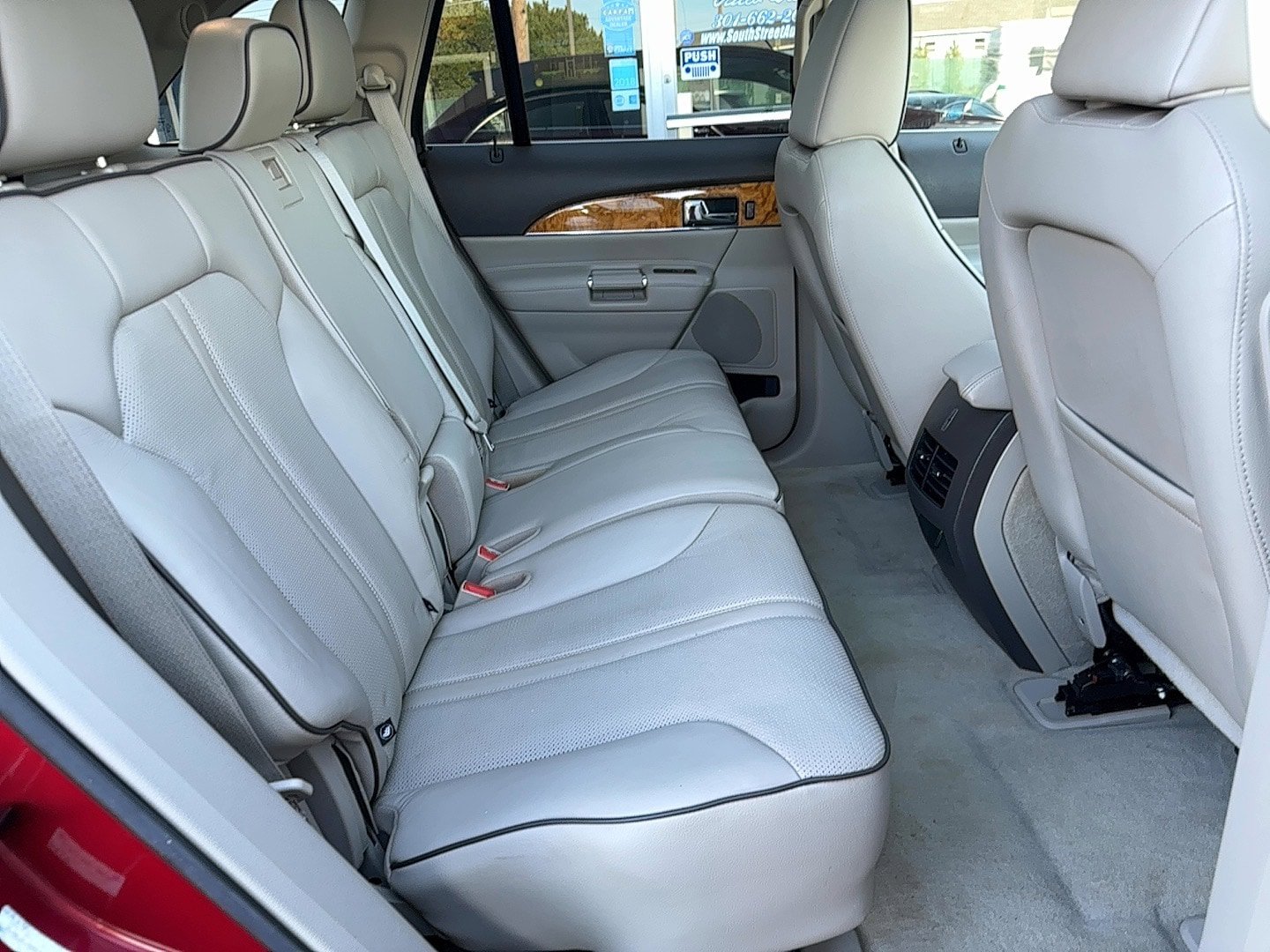 Used 2011 Lincoln MKX AWD w/ 102A Rapid Spec Order Code image 26