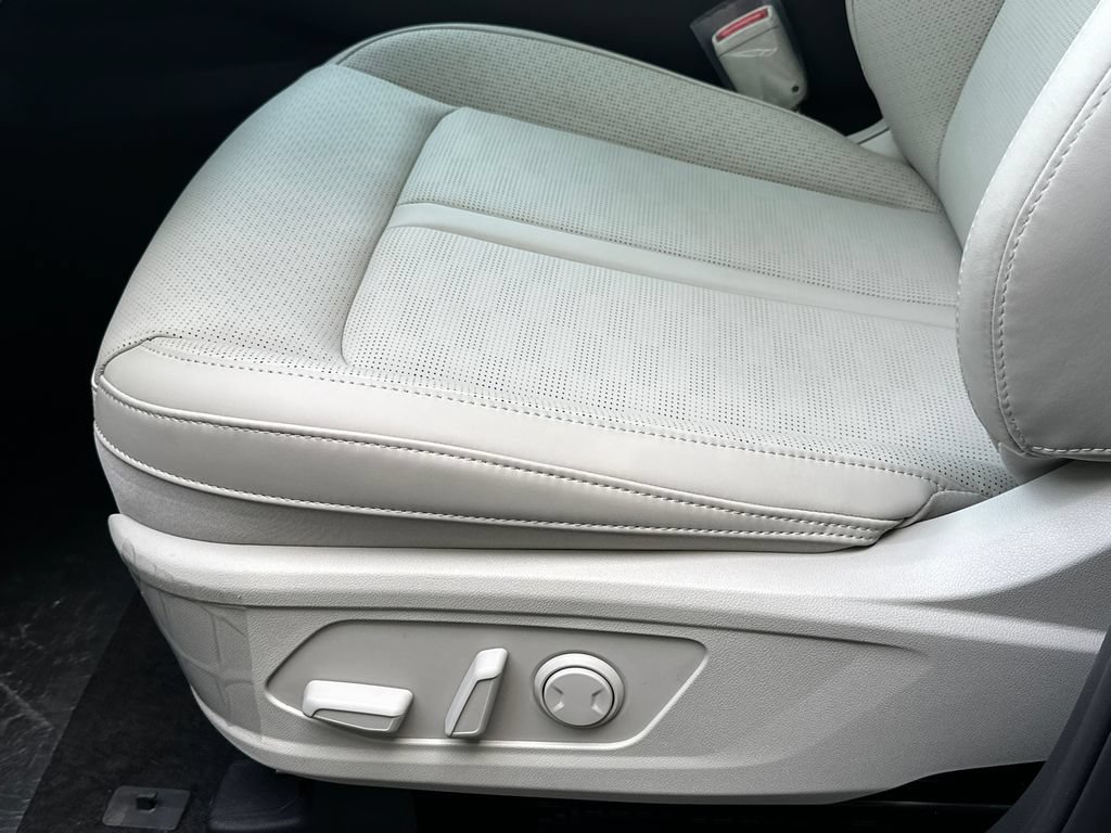New 2026 Kia Sorento EX w/ EX Premium Package AWD/4WD image 20