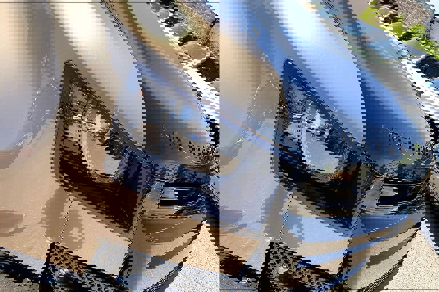 Certified 2023 Land Rover Defender 130 X AWD/4WD image 27