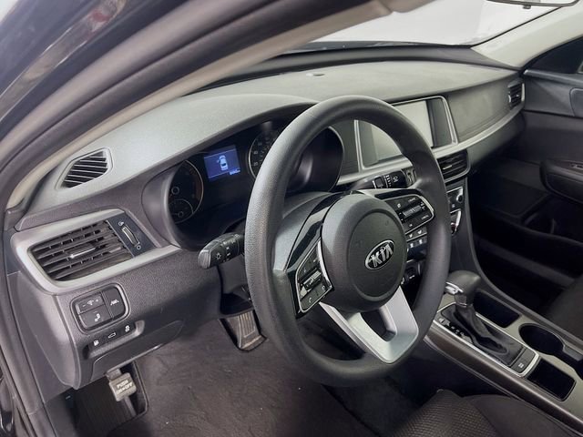 Used 2020 Kia Optima LX image 10