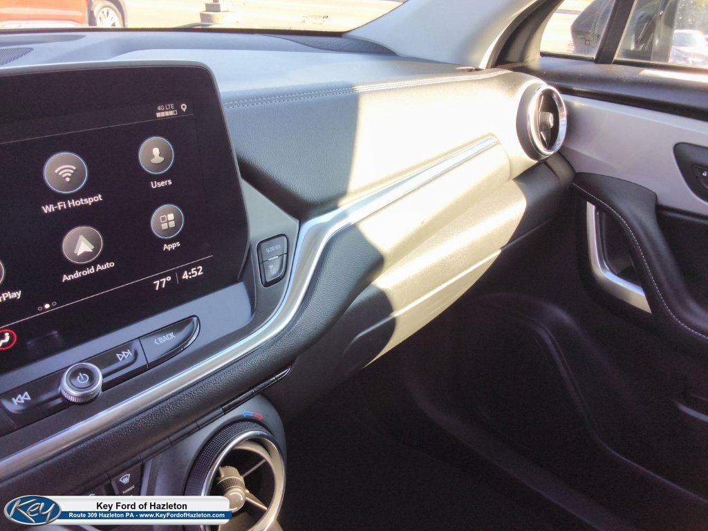Used 2025 Chevrolet Blazer LT FWD image 39