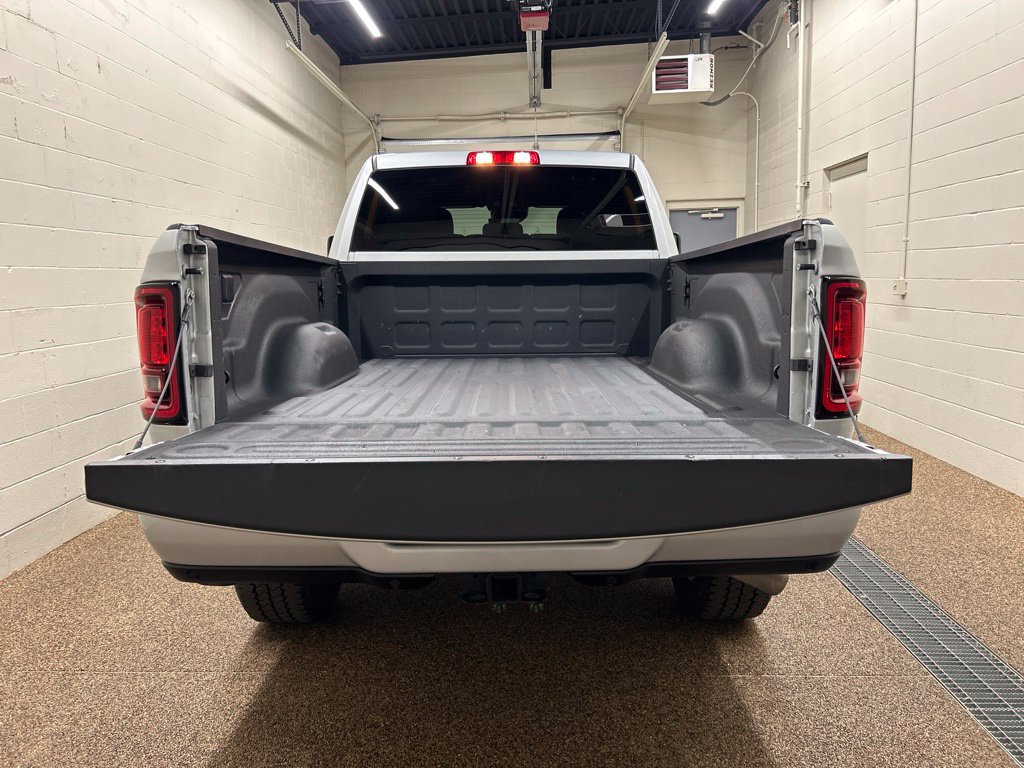 Used 2026 RAM 2500 Big Horn AWD/4WD image 13