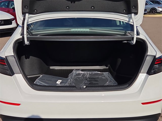 New 2025 Honda Accord LX image 4