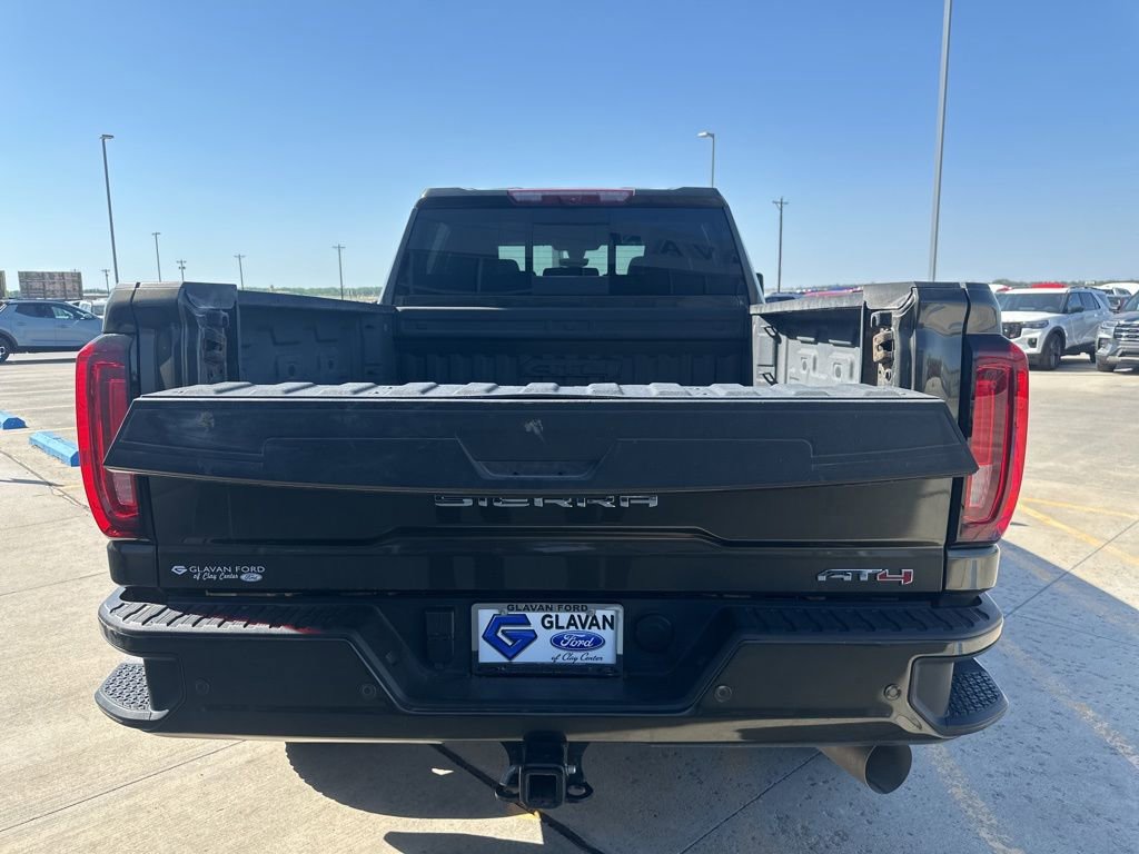 Used 2023 GMC Sierra 2500 AT4 w/ AT4 Premium Plus Package AWD/4WD image 7