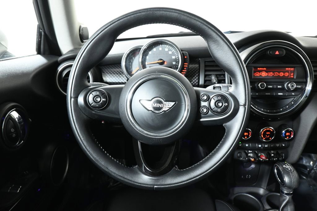 Used 2014 MINI Cooper S image 15