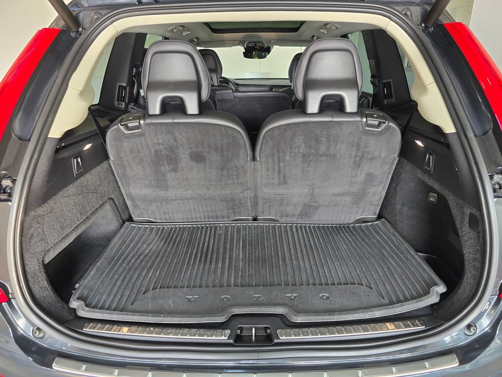 Used 2021 Volvo XC90 T6 Momentum w/ Advanced Package AWD/4WD image 27