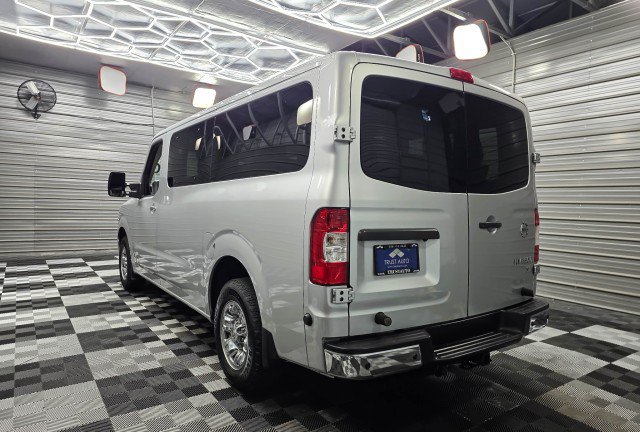 Used 2019 Nissan NV 3500 SL RWD image 8